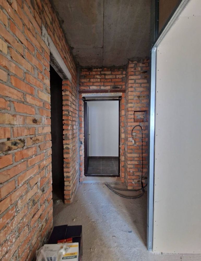 Продаж власноі квартири сЩасливе