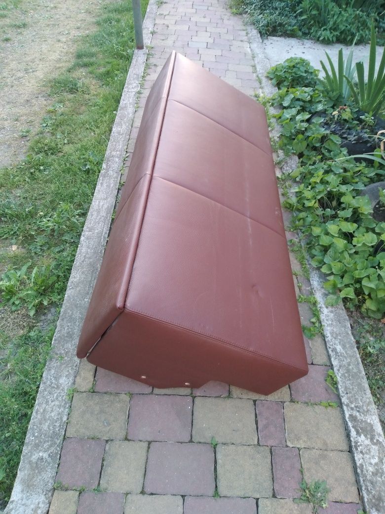 Продам шкіряний диван Segmüller