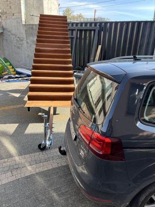 Schody  stalowe np. na kontener - mobilne do zabudowy. na magazyn itp