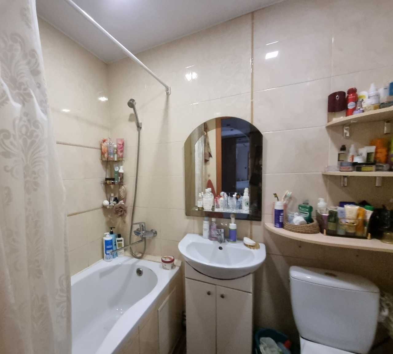 Продам 3-комнатную квартиру с ремонтом на ж/м Левобережный-3