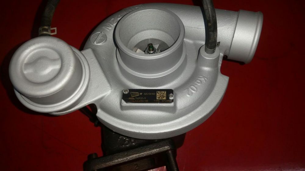 Turbina Turbosprężarka JCB koparka ładowarka 762931