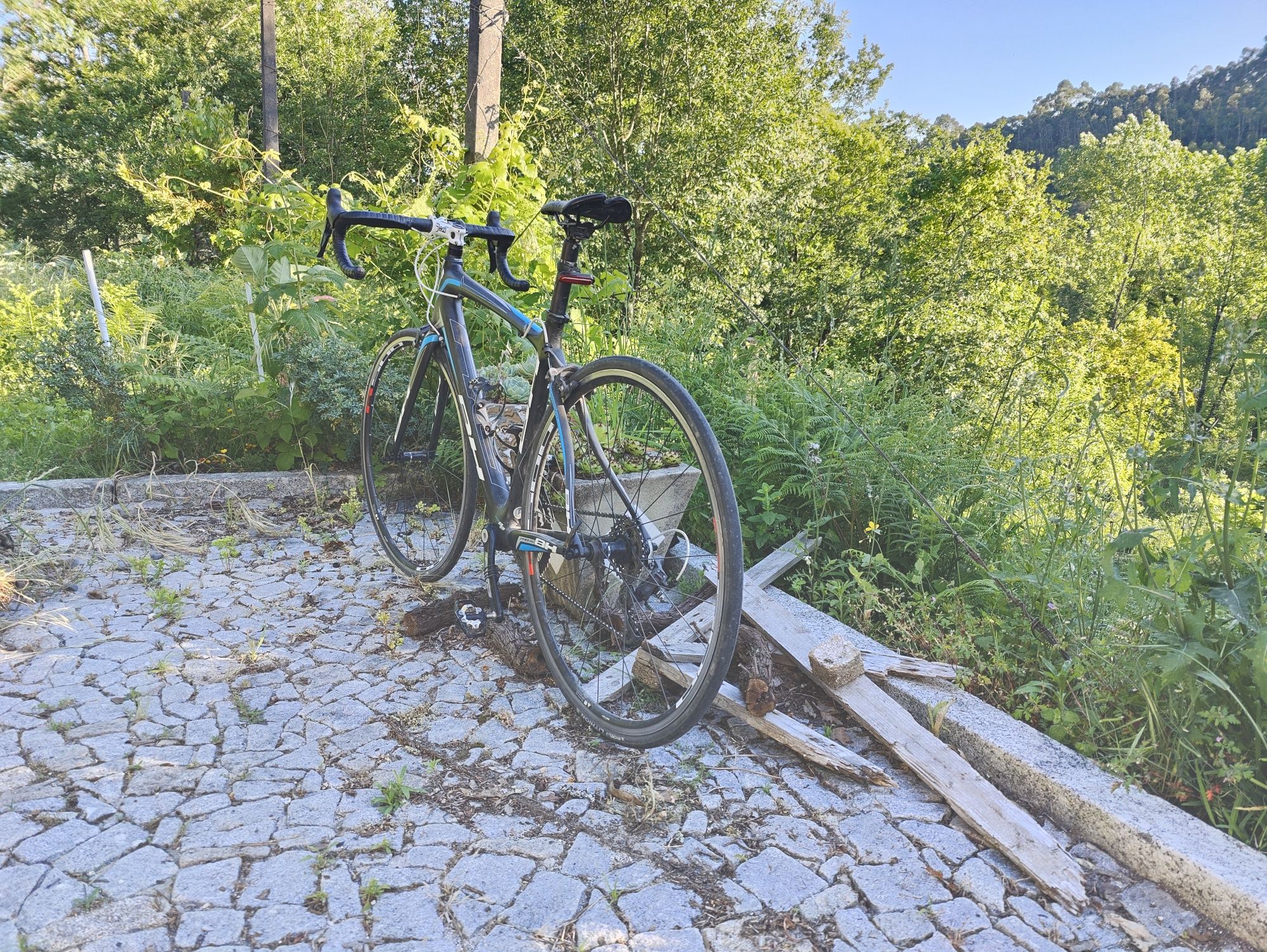 Bicicleta carbono BH ultrega
