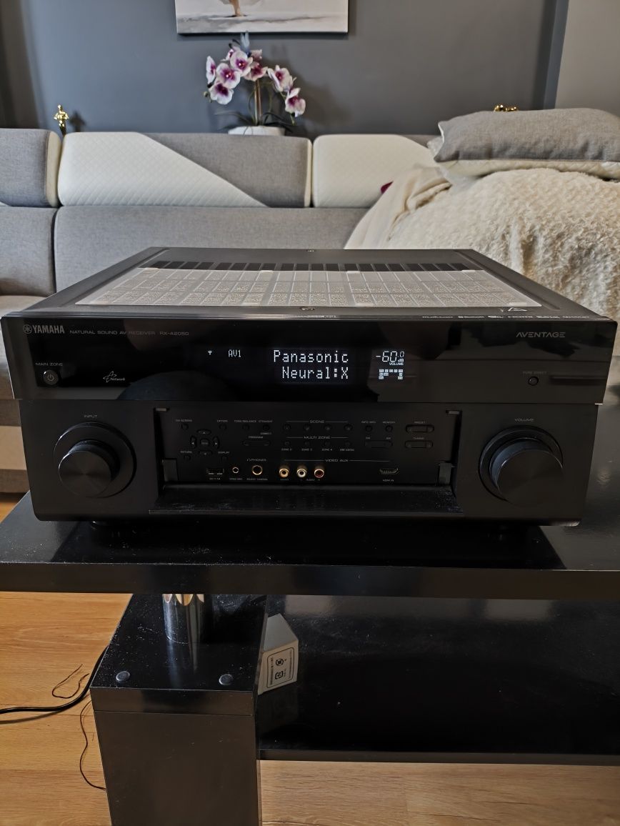 Yamaha RX a2050 dolby atmos