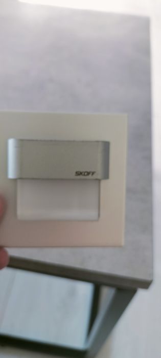 Oprawa schodowa SKOFF 8 szt