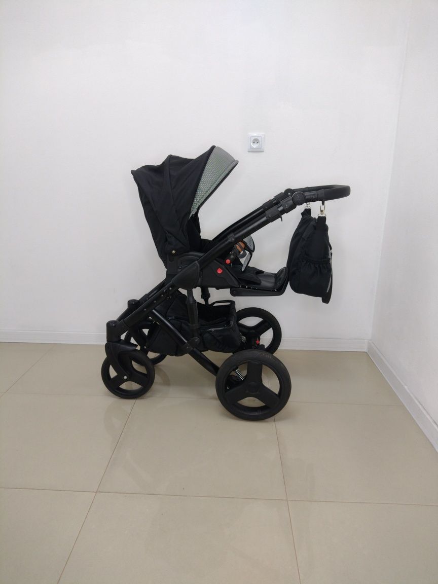 Wysyłka/odbiór wózek 3w1 Baby Dynamic Dokka