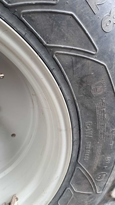 opony 540/65r28 mitas