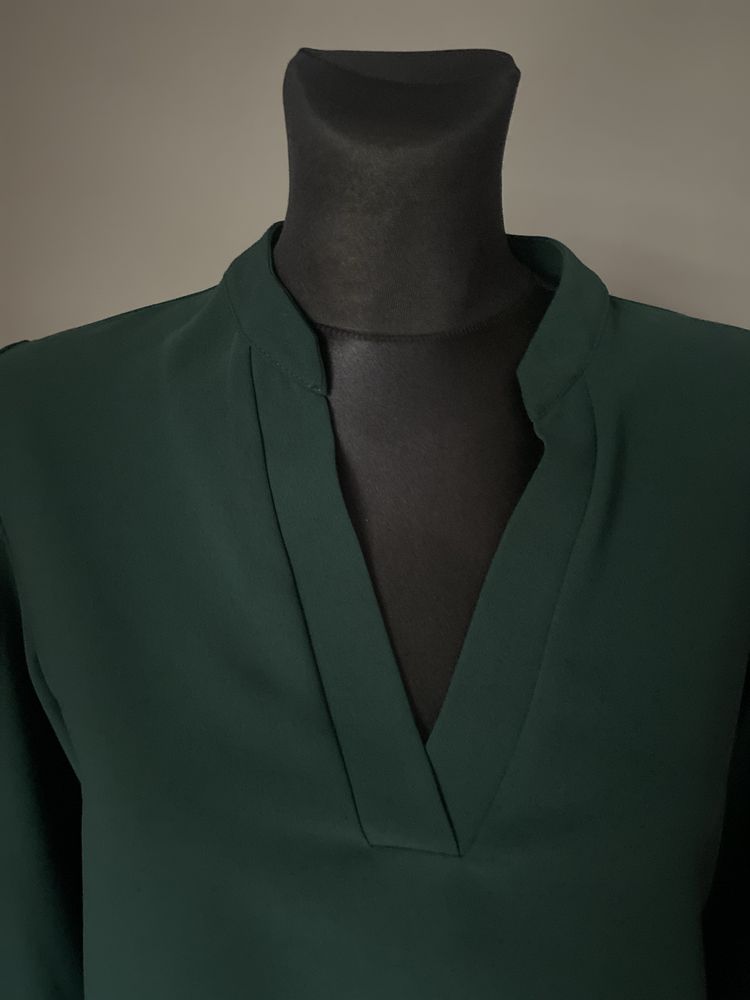 Piękna elegancka bluzka koszulowa