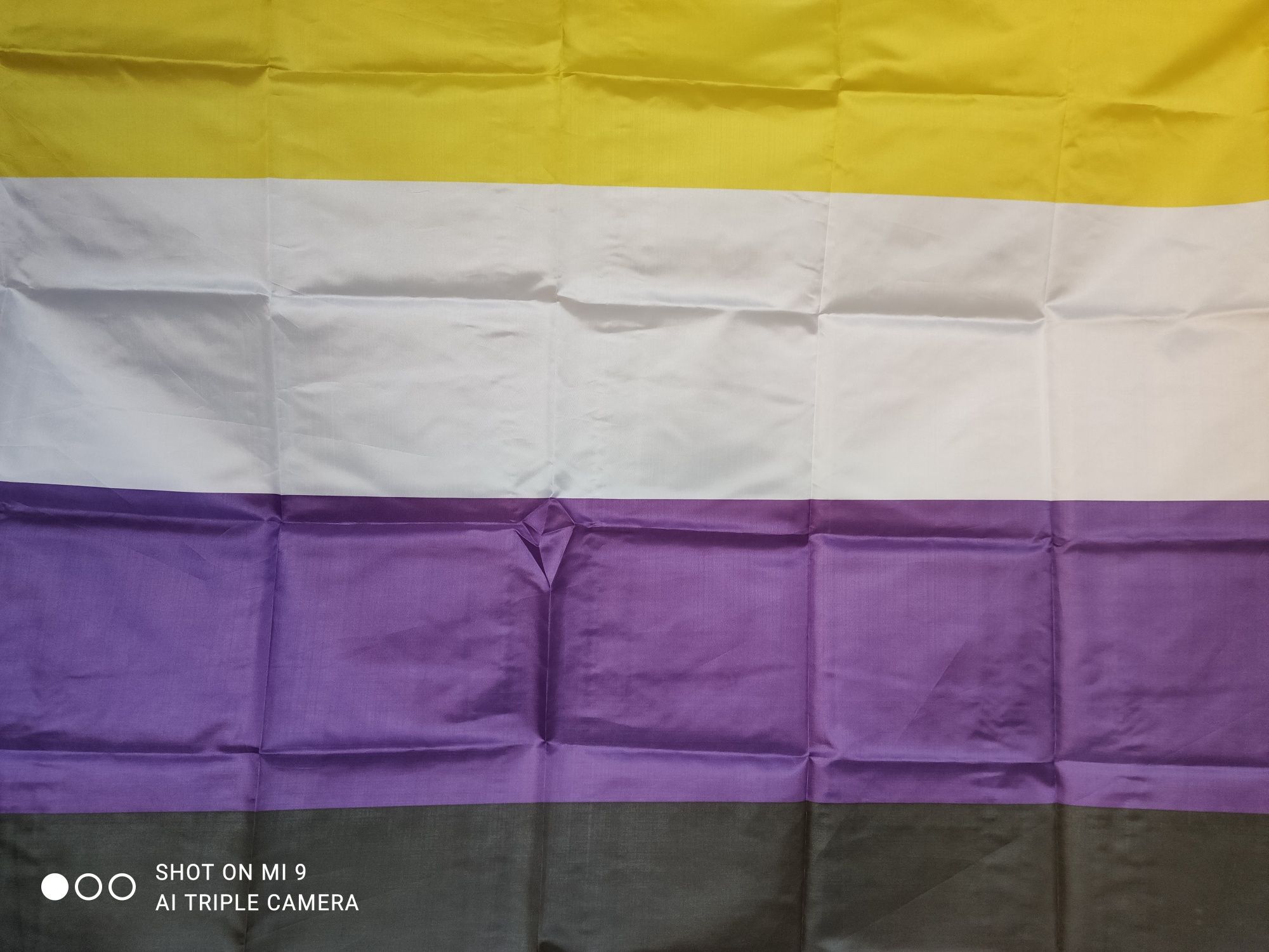 Bandeira Não Binário 150 x 90 cm