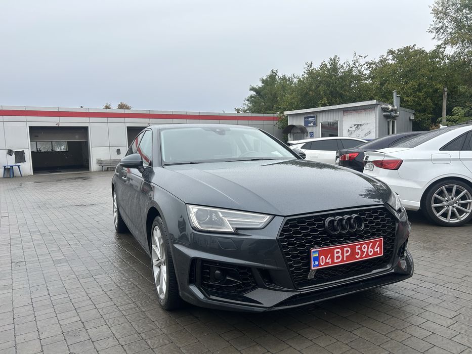 Audi a4 b9 2019 року
