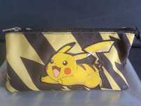 Estojo Pikachu 3 compartimentos