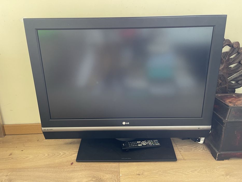 TV LG com comando