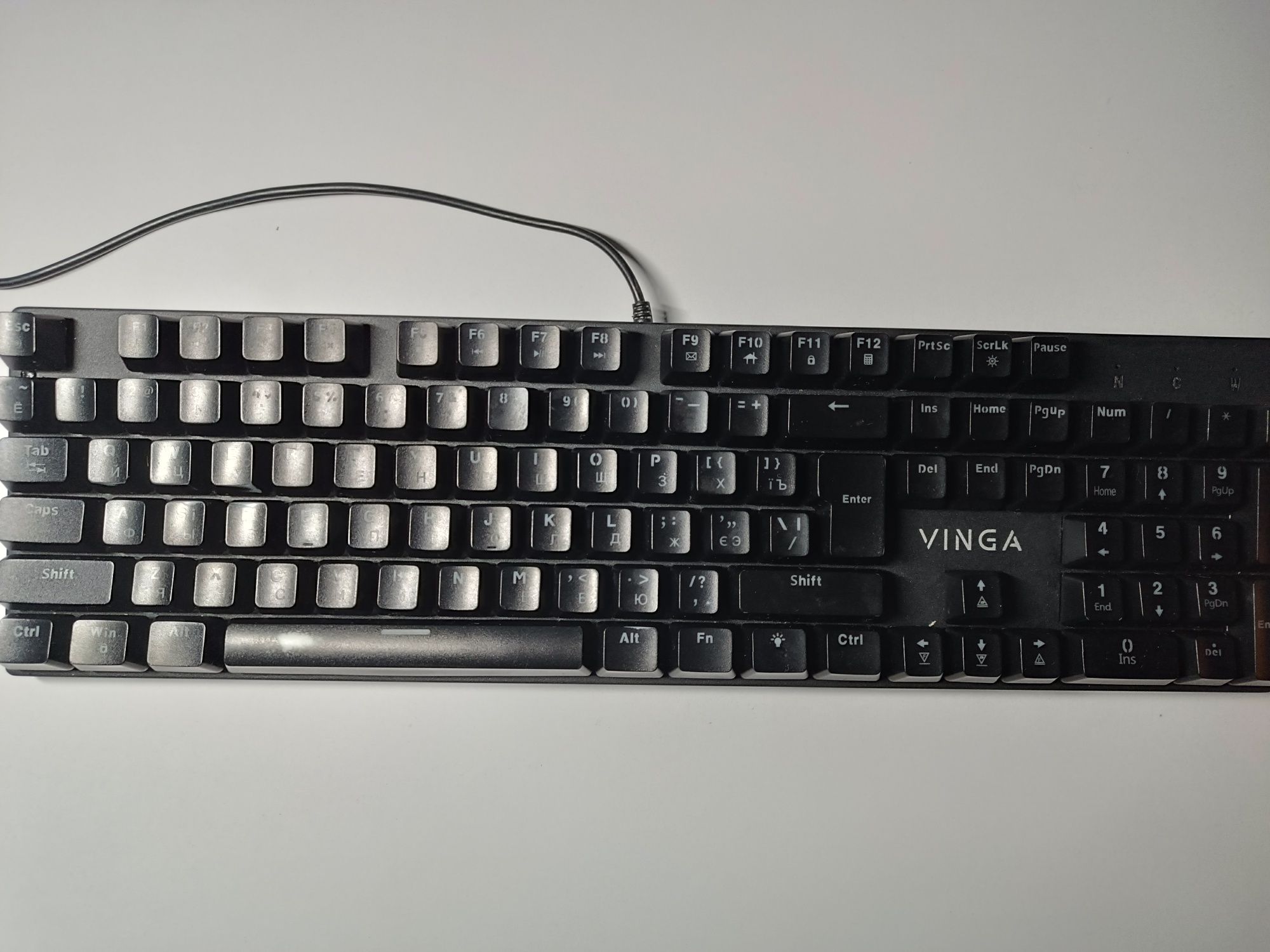 Продам клавиатуру Vinga KBGM-100