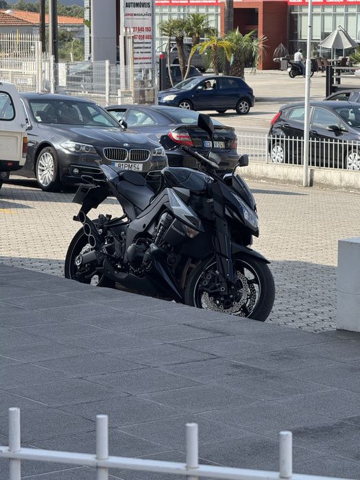 Z1000 Black Edition ABS apenas 23 000km