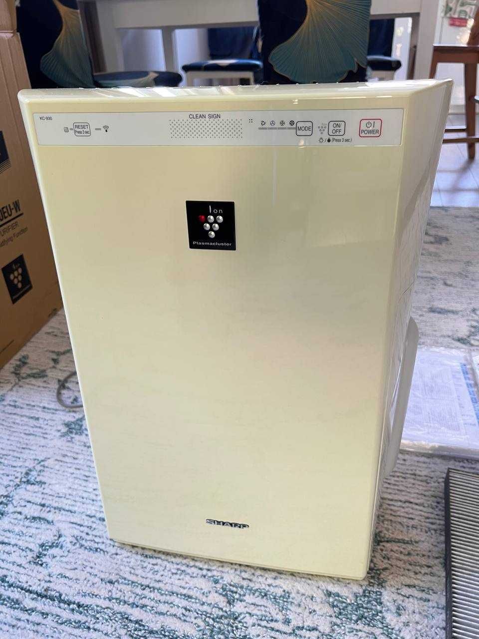 Oczyszczacz i nawilżacz powietrza Sharp KC-930EUW