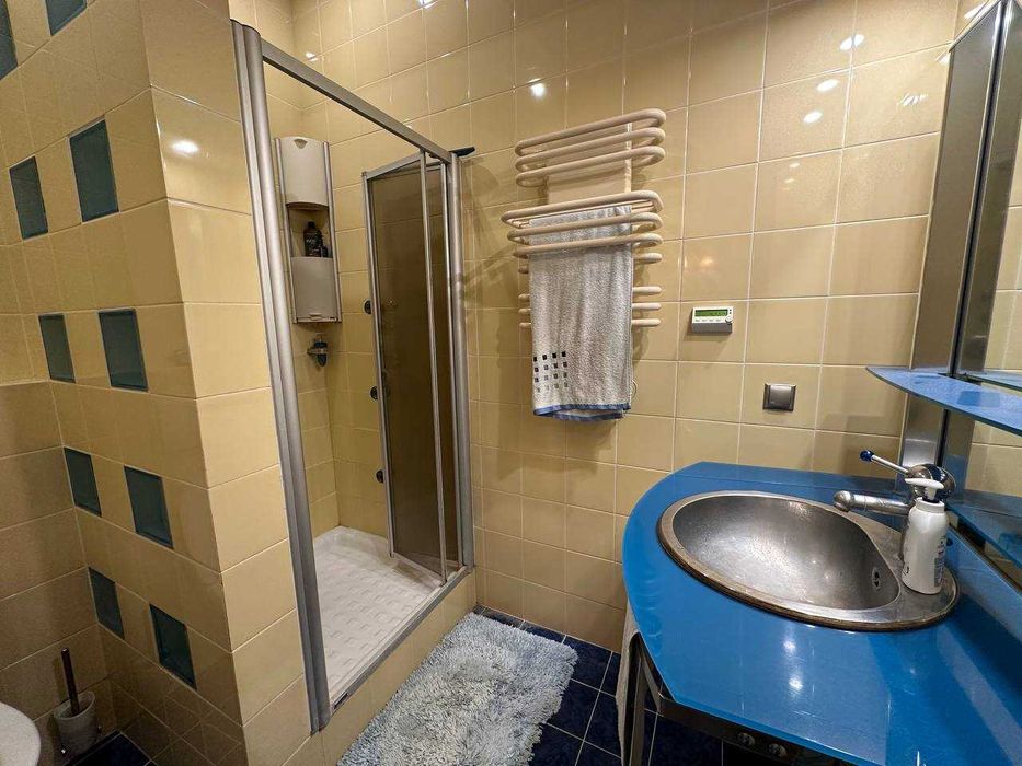 Центр! Оренда 4-К Квартири Костельна 4 Майдан