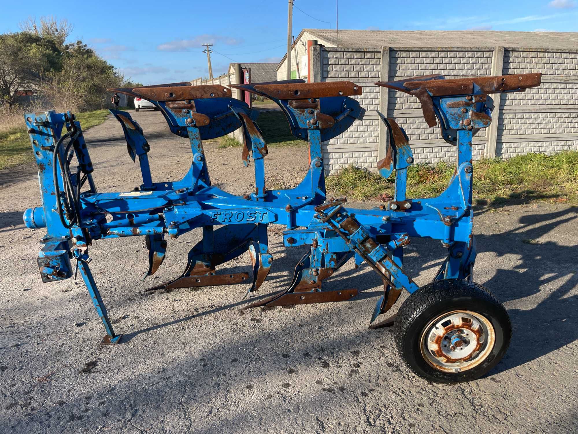Плуг оборотний 3 корпусний Frost Mosel D110\3 Lemken Kverneland