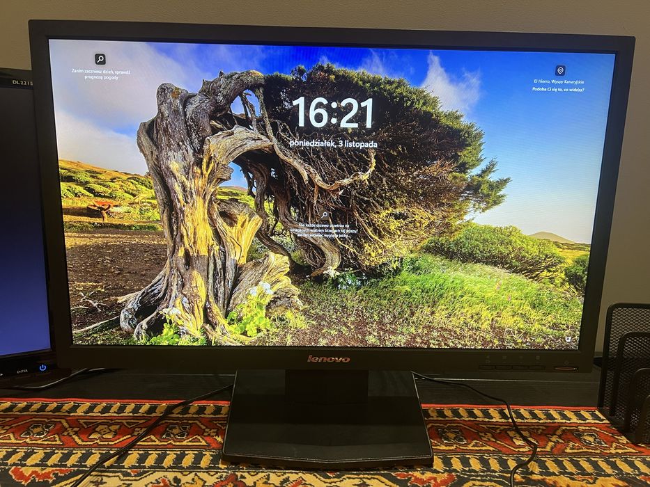 Zestaw 2 monitorów: Lenovo ThinkVision P24h-2L + BenQ DL2215 – sprawne