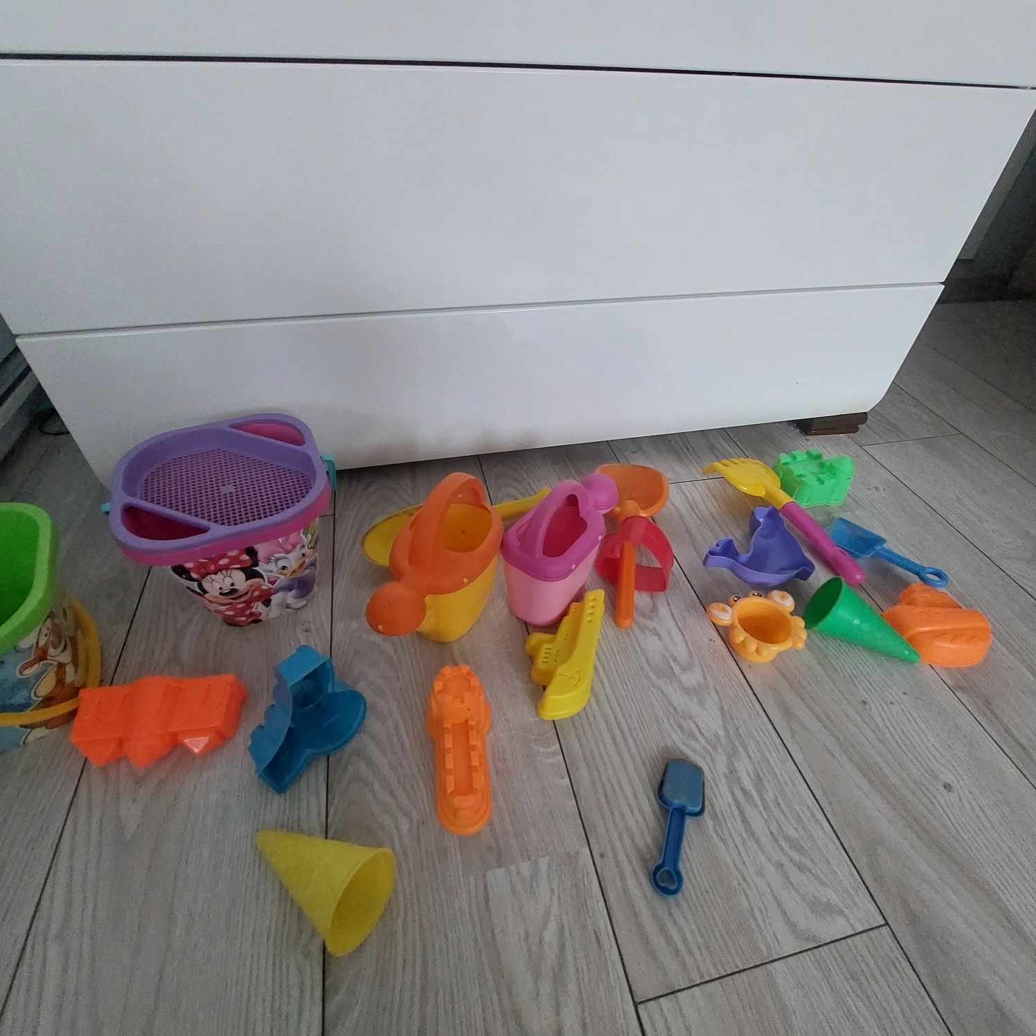 Zabawki do piaskownicy oraz do basenu