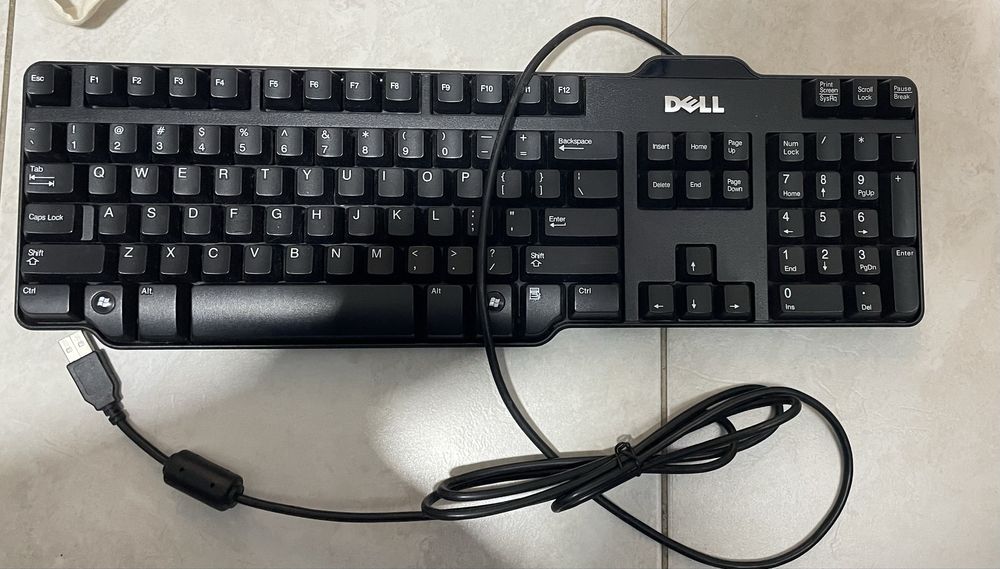 Teclado de fio dell