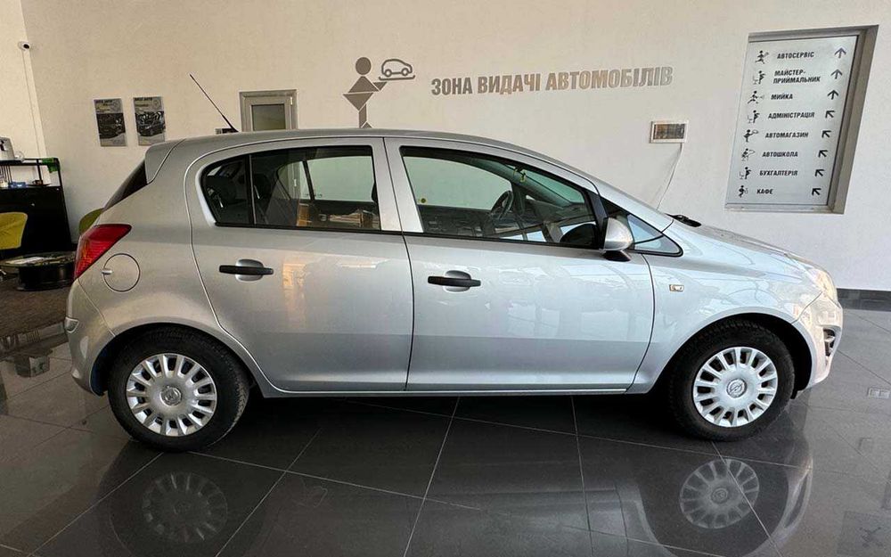 Opel Corsa  2012