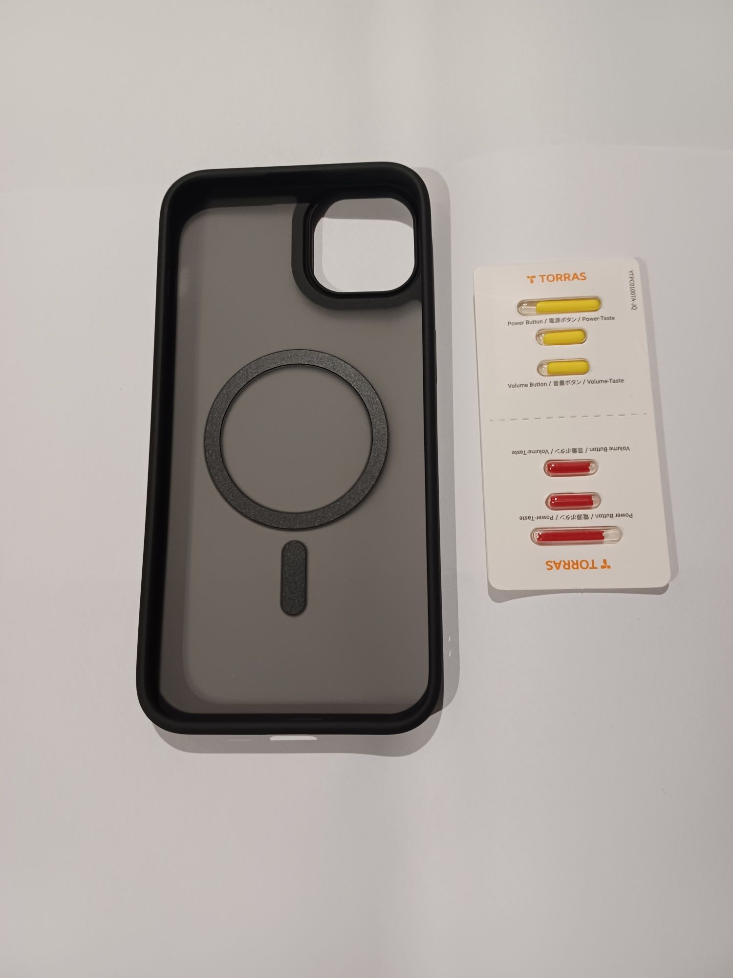 Etui magnetyczne Torras do iPhone 6.7" 2022 z wymiennymi przyciskami
