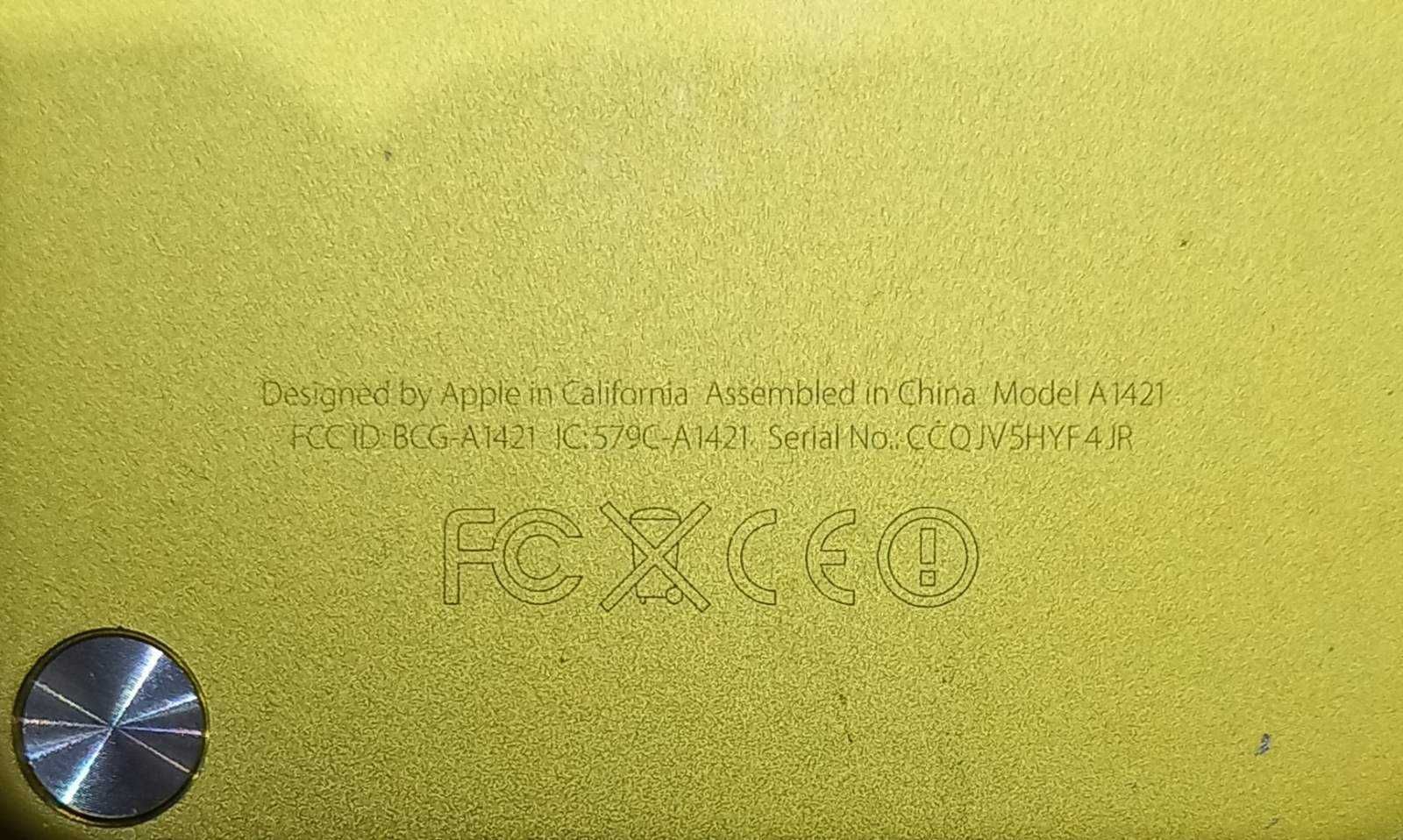 MP3 плеєр Apple iPod Touch 5 покоління (MD714LL/A)