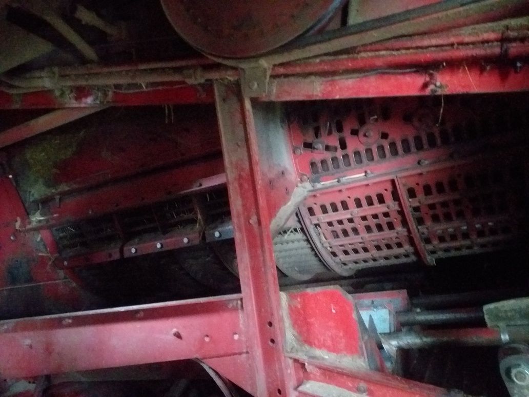 Kombajn CASE 1680