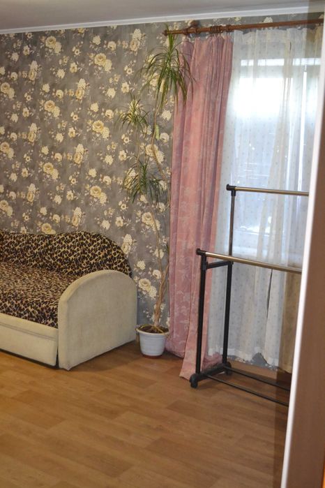 Посуточно Гната Юры 11а, клиника Шалимова , Борщаговка, Святошинский