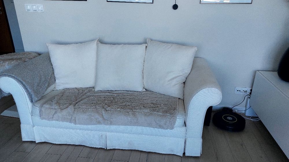 sofa biała rozkładana