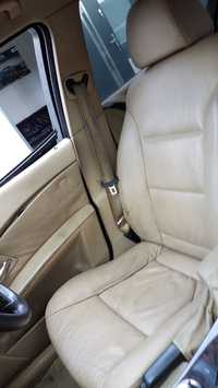 Fotele wnętrze skóra beżowe BMW E60 pojedyńcze elementy
