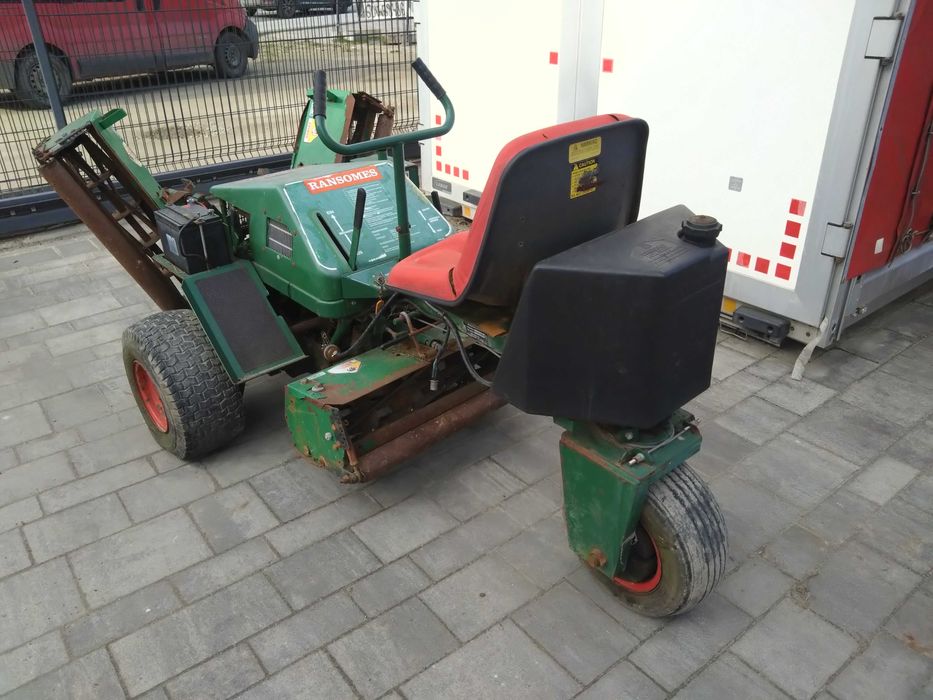 Kosiarka wrzecionowa RANSOMES Triple 18