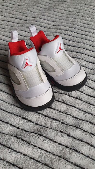 Dziecięce buty Nike Jordan 5 Retro 21