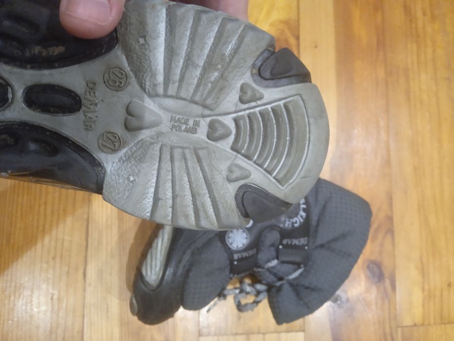 Детские ботинки размер 26/27