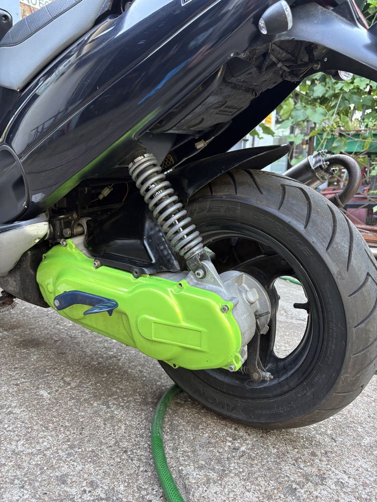 Malaguti f12 phantom 50 tuning polini aerox sr minarelli