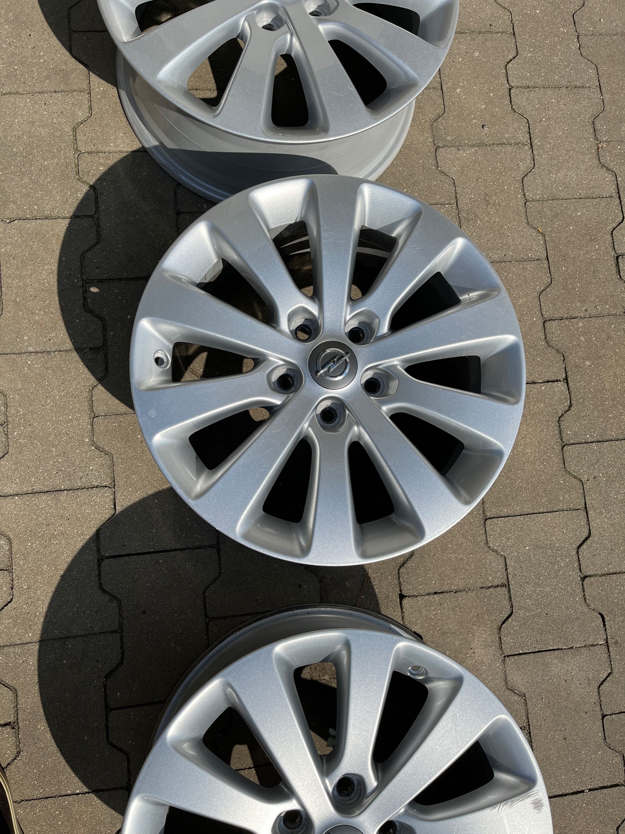 Okazja oryginalne felgi OPEL ASTRA J 5x115 7Jx17 ET44