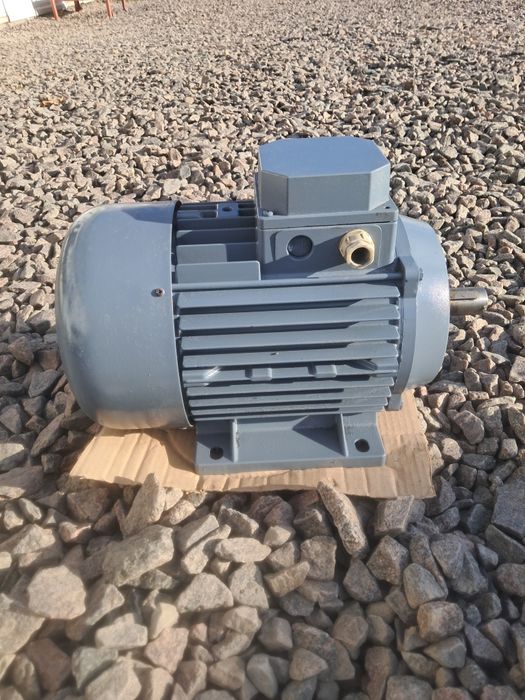 Ел.двигун 2,2квт.950об 220/380в.