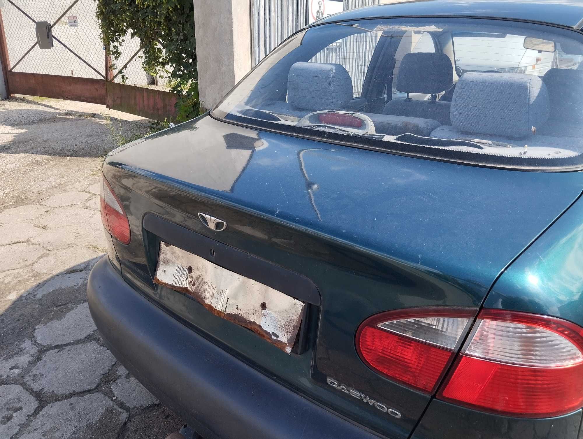 Daewoo Lanos 4D 1,4i 8V 2000 r.Klapa bagażnika.