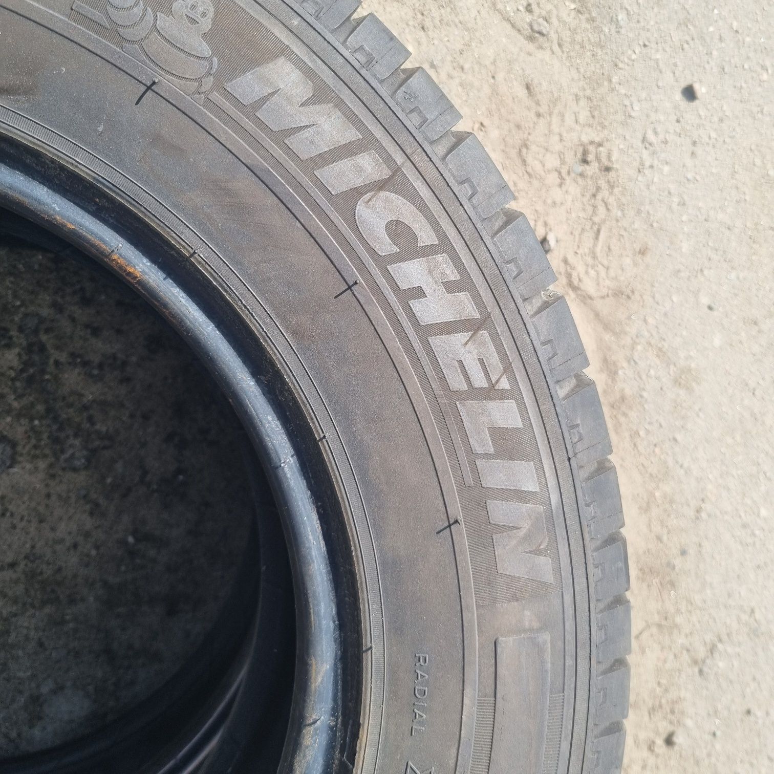 шины 215/70/15c continental vanco camper Michelin agilis