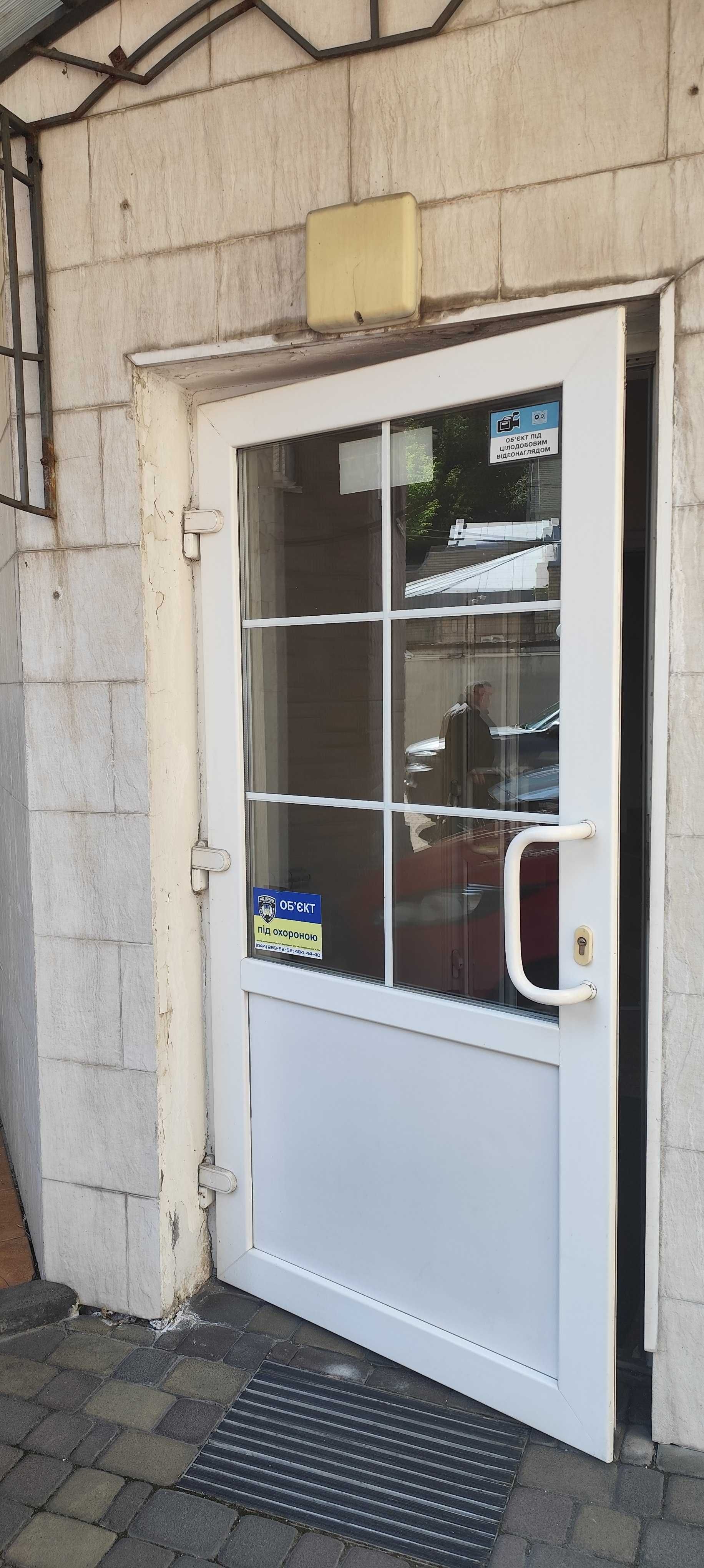 Продаж будинку 746 кв.м. під офіс, представництво. 7,5 соток. Без %
