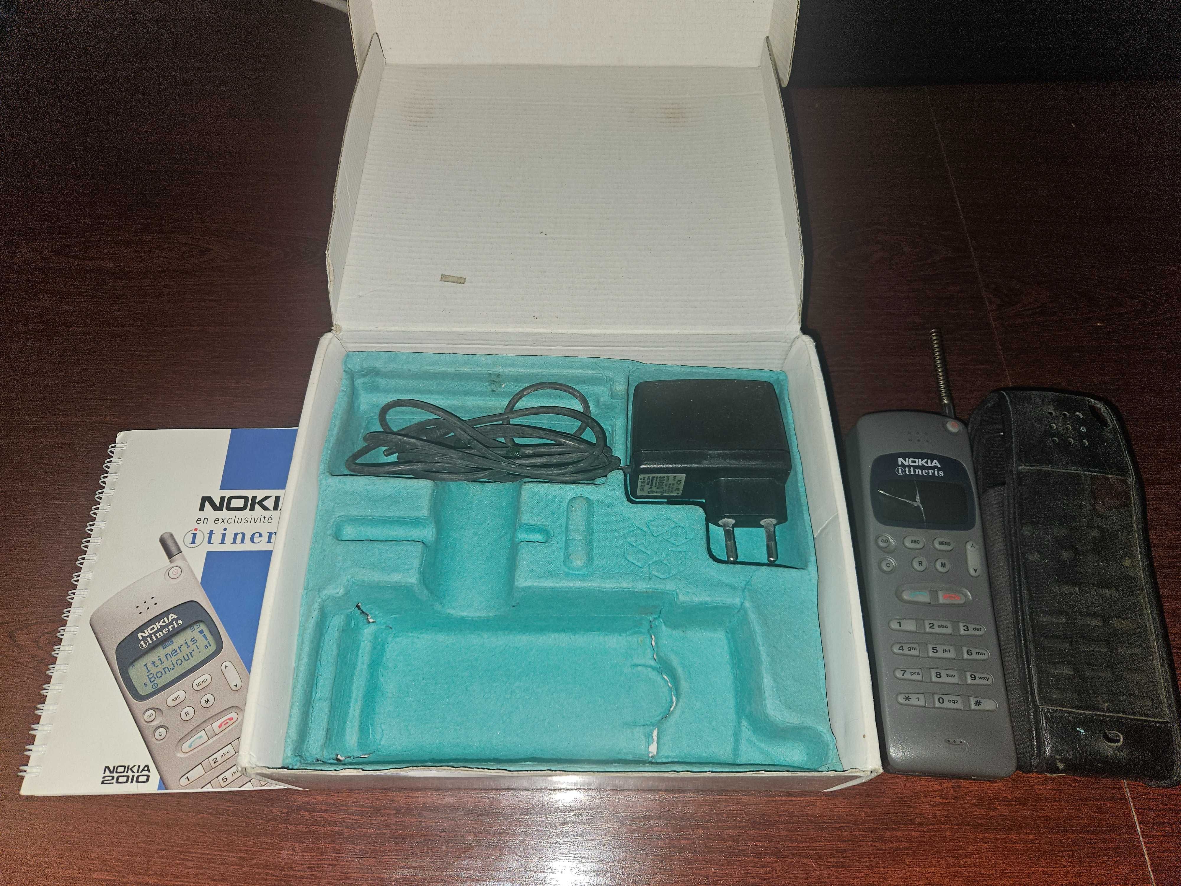 Nokia 2010 zestaw Pudełko wytłoczka instrukcja ładowarka rarytas