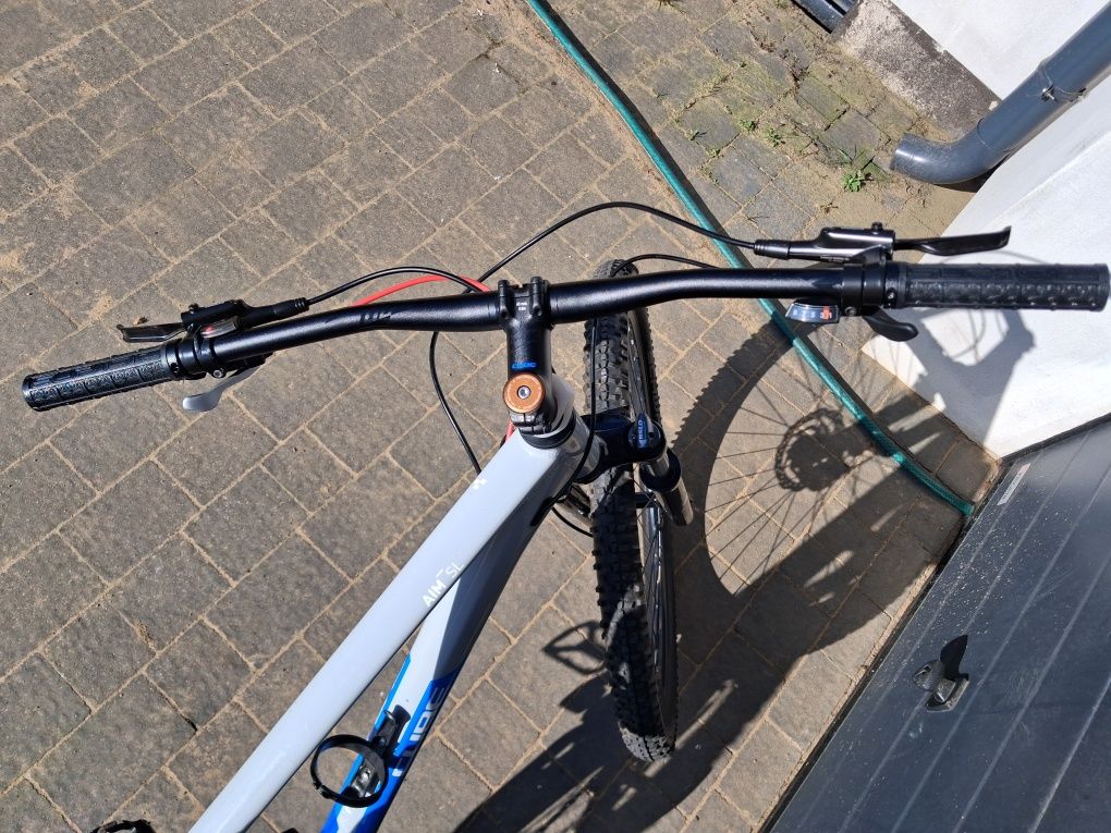 Rower cube aim sl Rama L koła 29" doinwestowany