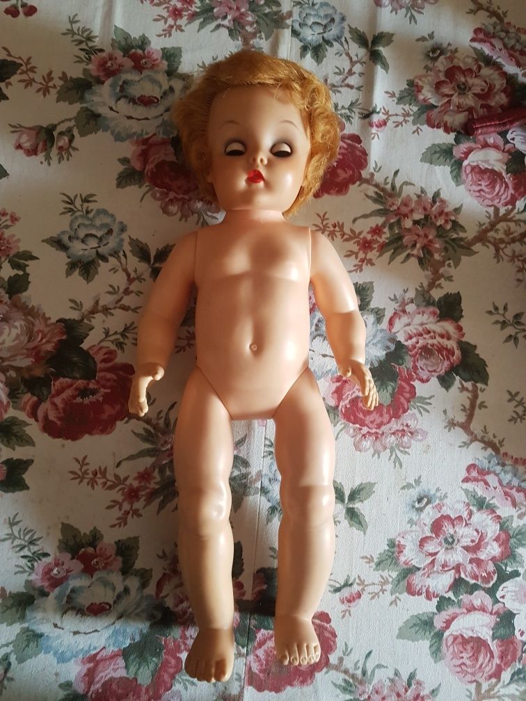 Кукла антикварная