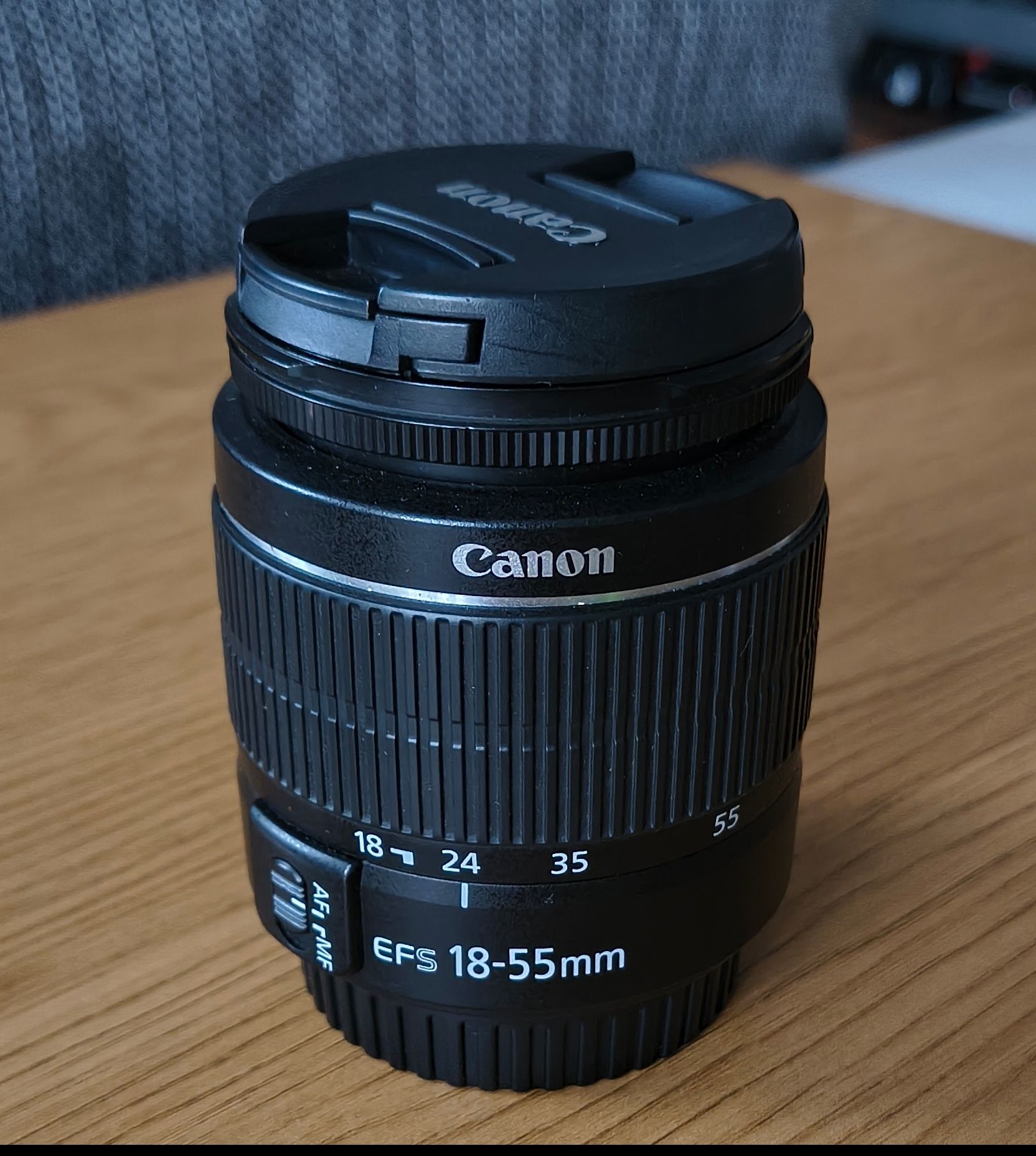 Lustrzanka Canon EOS 1200D