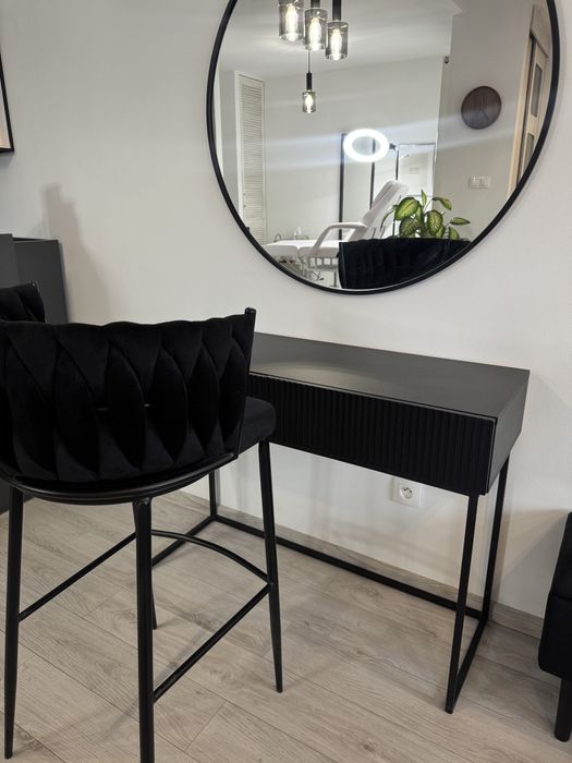 Toaletka loft ryflowana szuflady