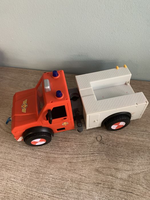 Zestaw aut strażak sam