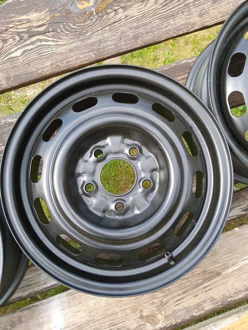 4x Felgi 15/16 cali, 5x114,3 60,1mm PROSTE W BARDZO DOBRYM STANIE