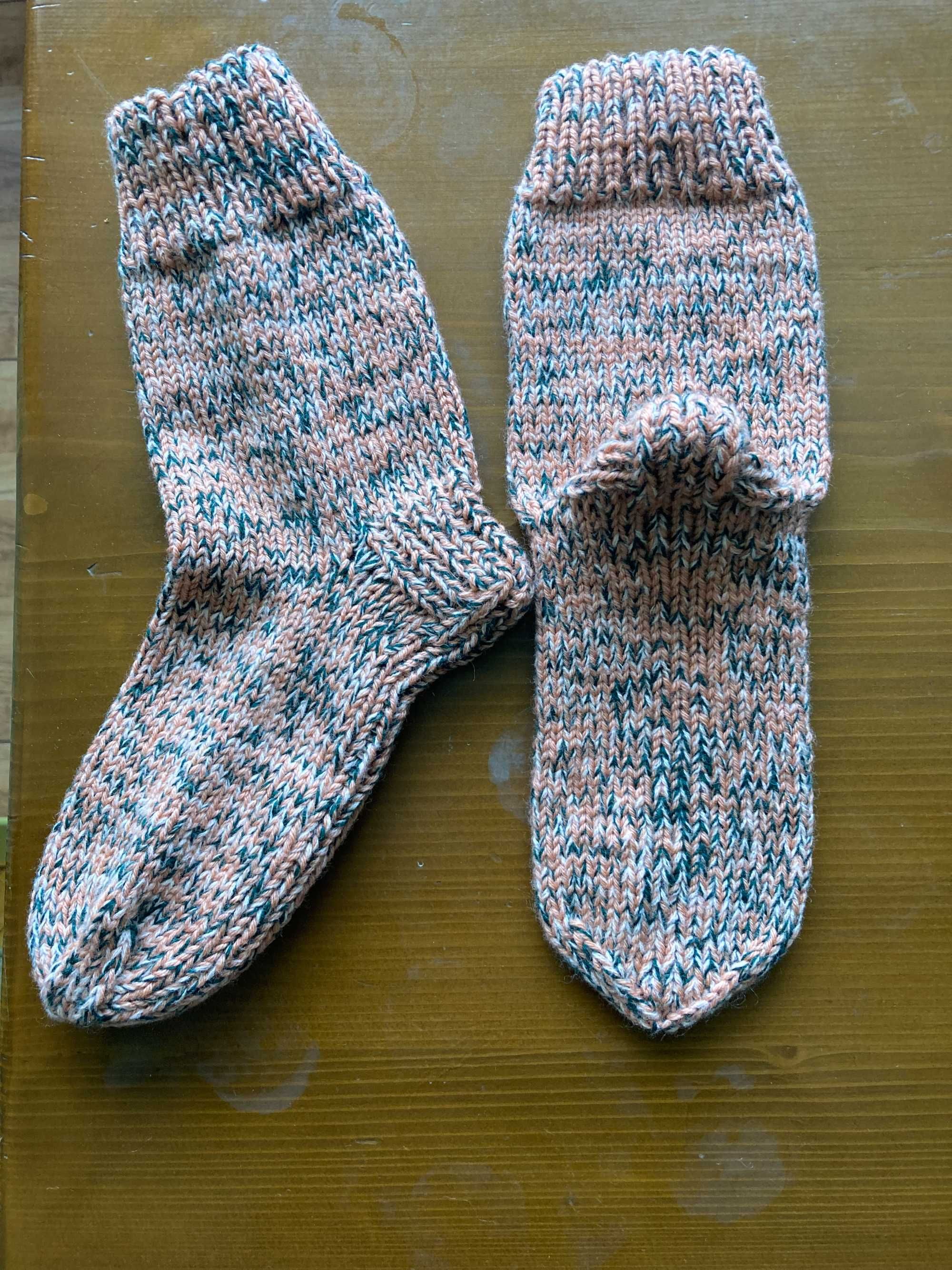 Теплі шкарпетки, високий вміст вовни