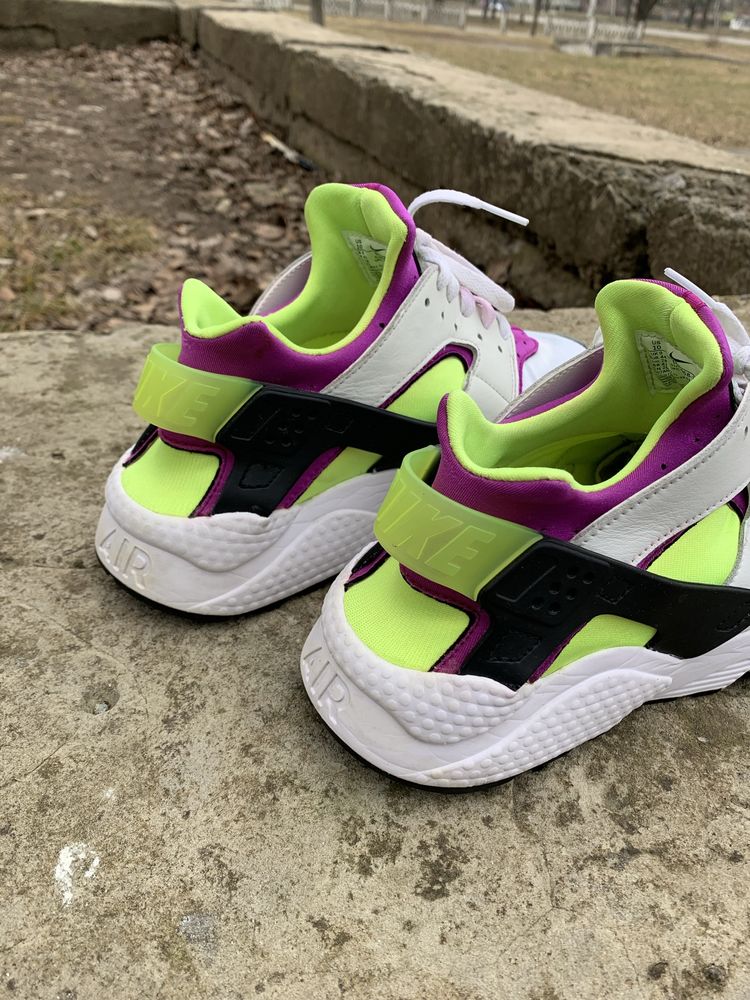 Кроссовки nike huarache p.44