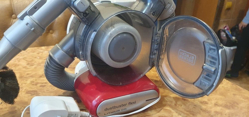 Ручний пилосос  BLACK_DECKER