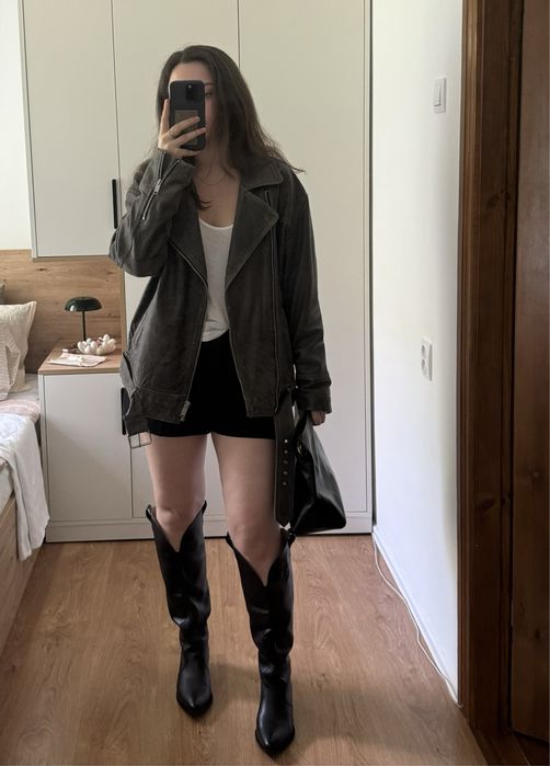 НОВІ шкіряні ковбойки чоботи